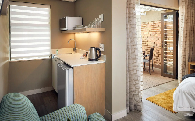 First Group Magalies Park