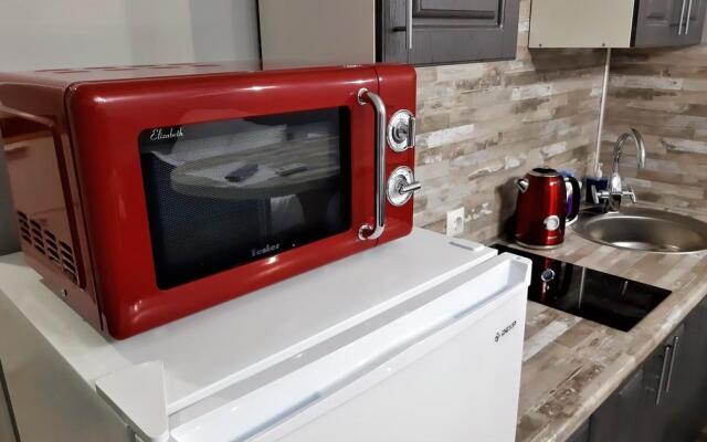 Мильфей на Черняховского 21