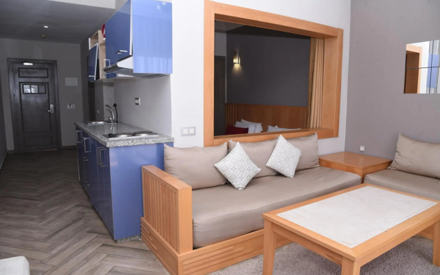 Golden Beach Appart'hotel