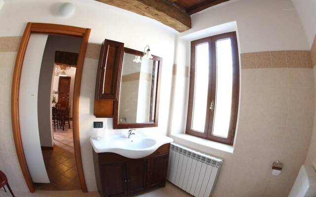 B&B Stradivari