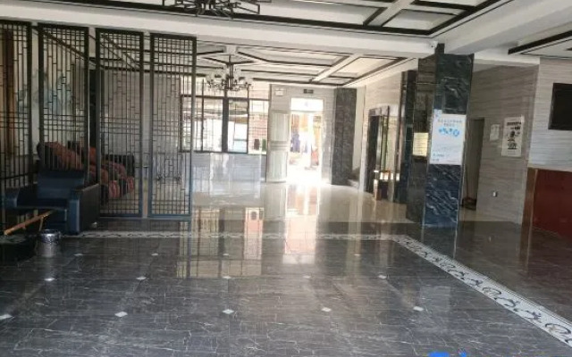 Platinum Theme Hotel