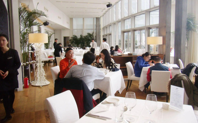 Dorsett Service Apartment of LuJiaZui