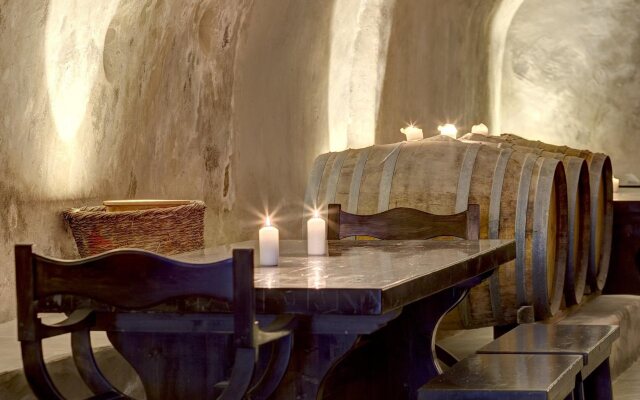 Vedema, a Luxury Collection Resort, Santorini