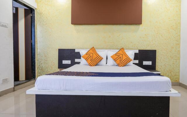 SPOT ON 67106 Hotel Durga Lodge