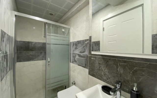 Lovely Flat With Balcony Near Metro in Eyupsultan