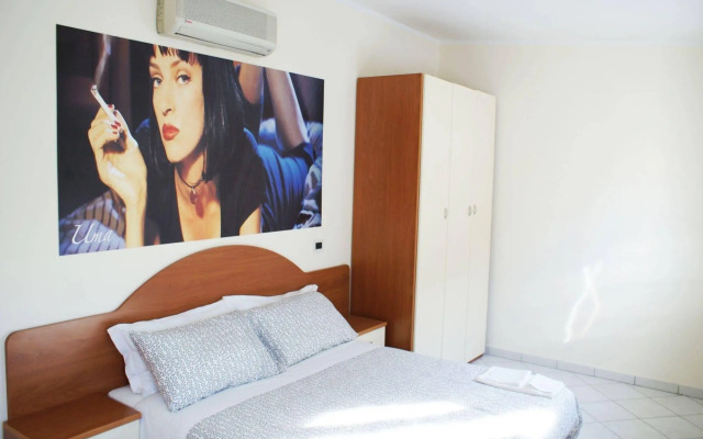 Hotel Lady