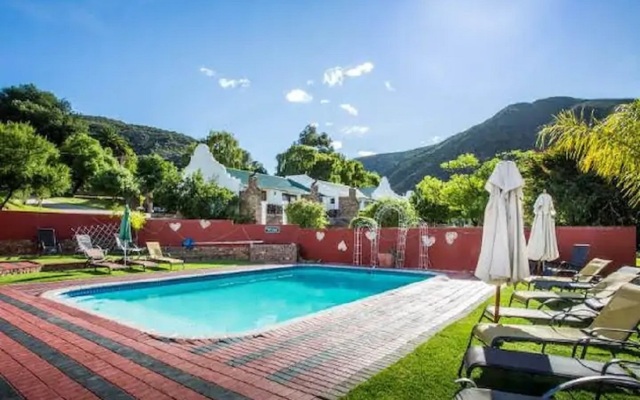 Old Mill Lodge, Working Ostrich Farm & Restaurant, Oudtshoorn