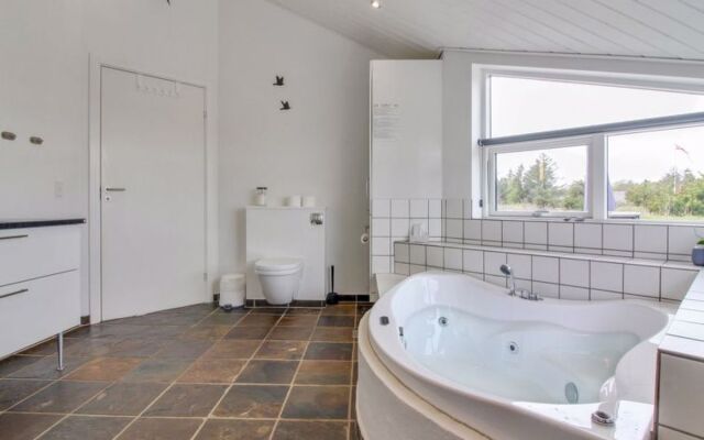 "Bedri" - 1.1km from the sea in NW Jutland