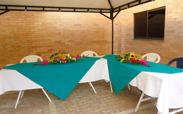 Apartahotel Los Cerezos
