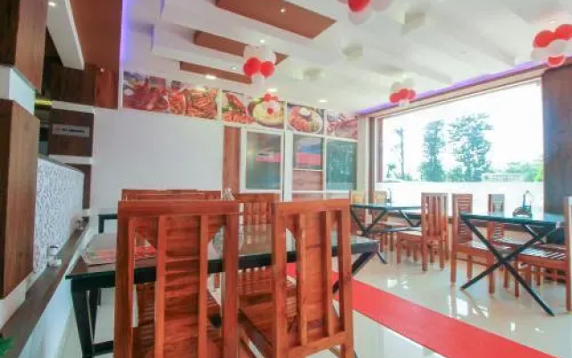 OYO 24817 Wayanad Royal Grand