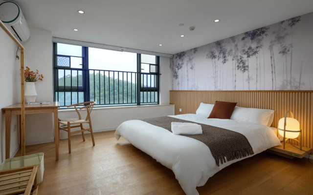 Locals Apartment House 29 – Guest Rooms – Guangzhou