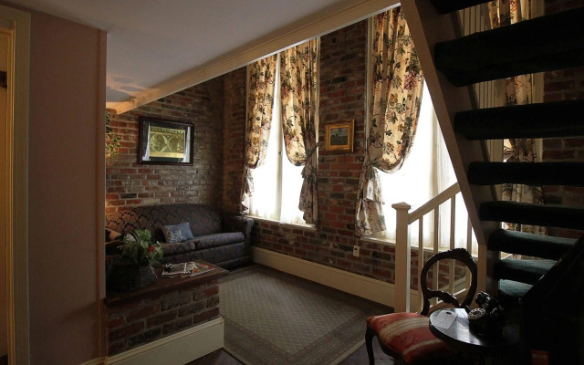 The Olivier House Hotel
