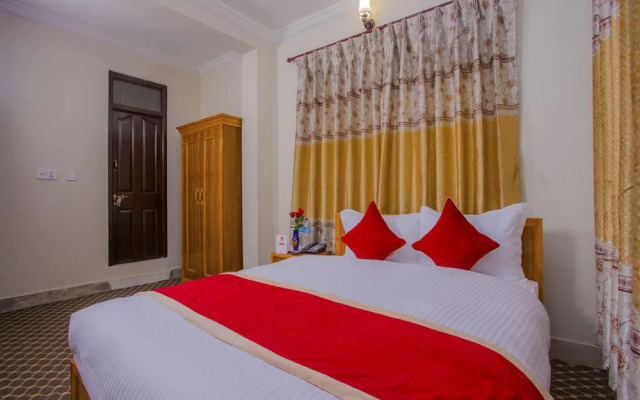 OYO 293 Royal Bouddha Hotel