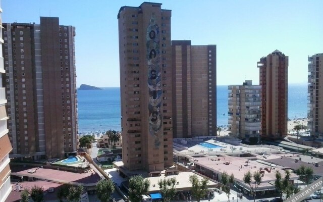 Blue Sky Apartment