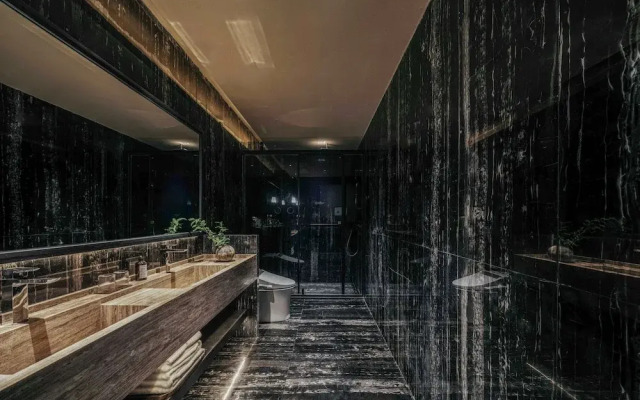 Jingdezhen Xingshan Shiwai Dongliyuan