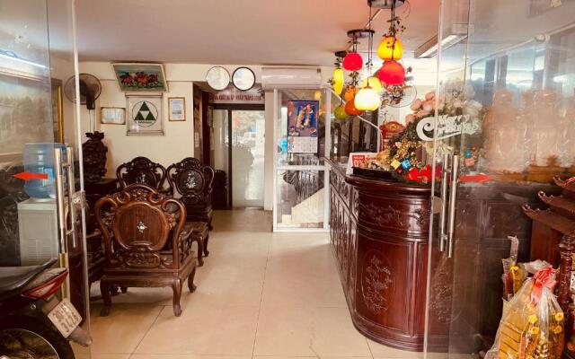 Thang Long Hotel