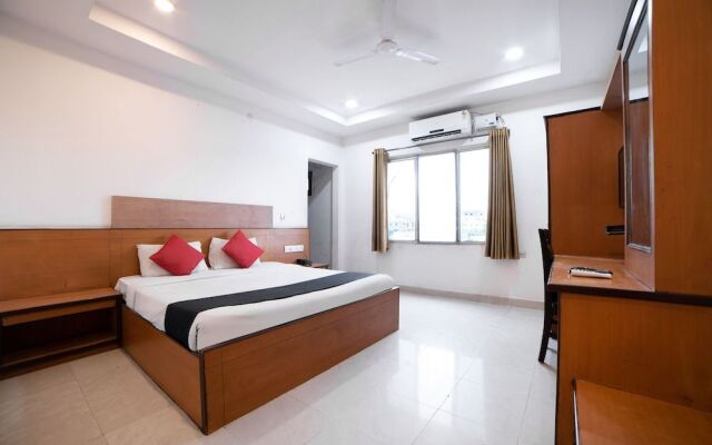 Capital O 45597 Hotel Riya Grand