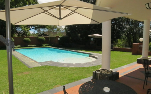 Redlands Hotel