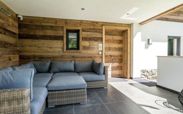 Luxurious Holiday Home With Jacuzzi In Wagrain Austria