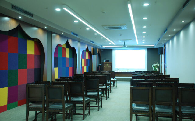 Yasmak Comfort Hotel