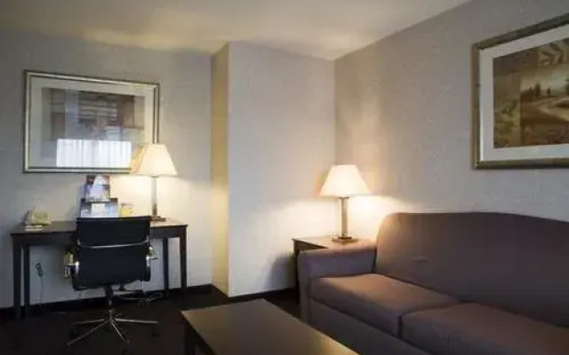 Best Western Gurnee And Suites