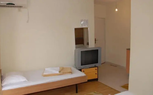 Molla 1 Guesthouse