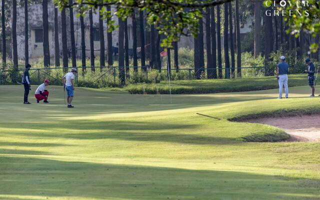 Clover Greens Golf Course and Resort