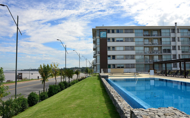 Real Colonia Hotel & Suites