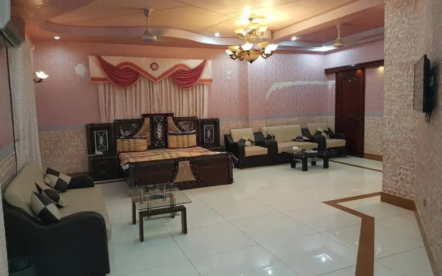 Hotel Maa Inn