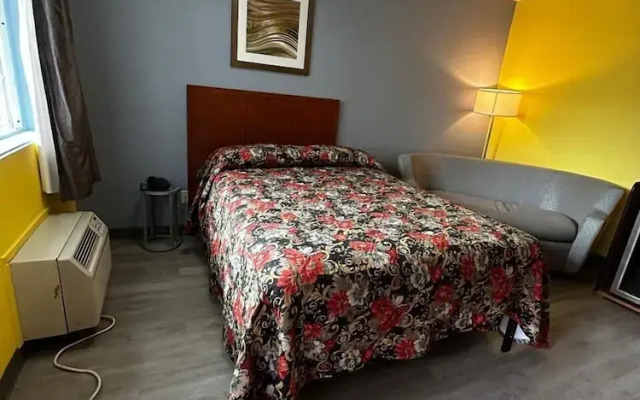 OYO Travelers Inn