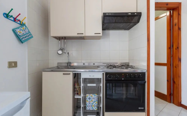 2369 Mono Le Rose by Barbarhouse