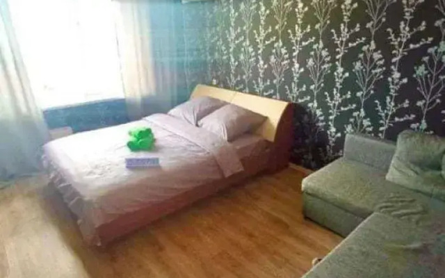 Погостим на улице Журавлёва