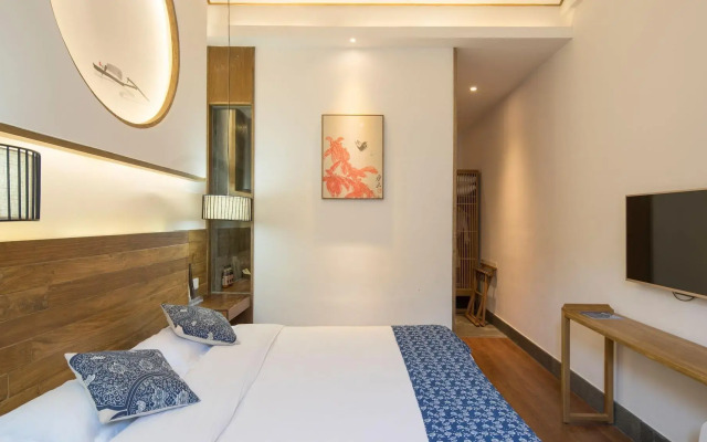 Tongxiang Wuzhen Yuexiang Inn