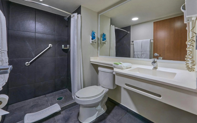 City Express by Marriott La Paz