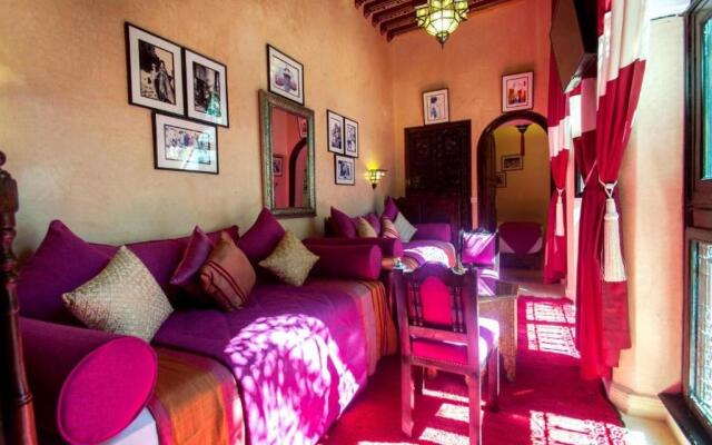 Room in BB - Riad Anabel - Rose Suite