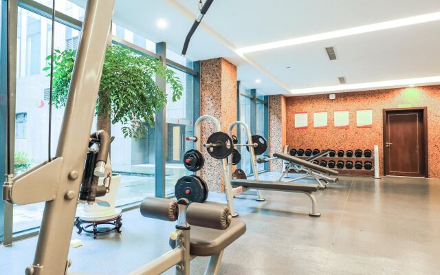 White Horse Lake Jianguo Hotel