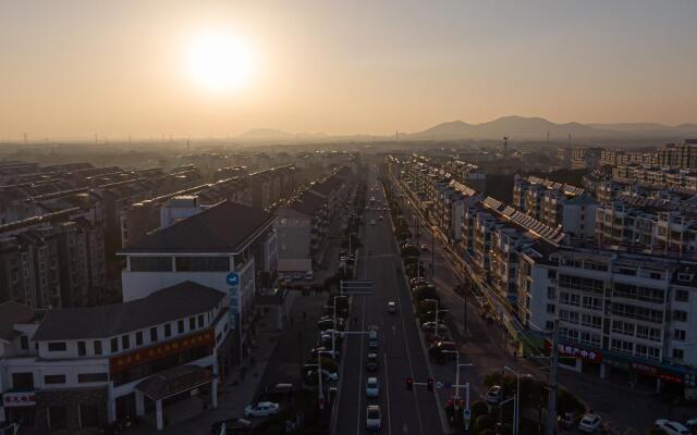 Hanting Hotel Liyang Shangxing Caoshan