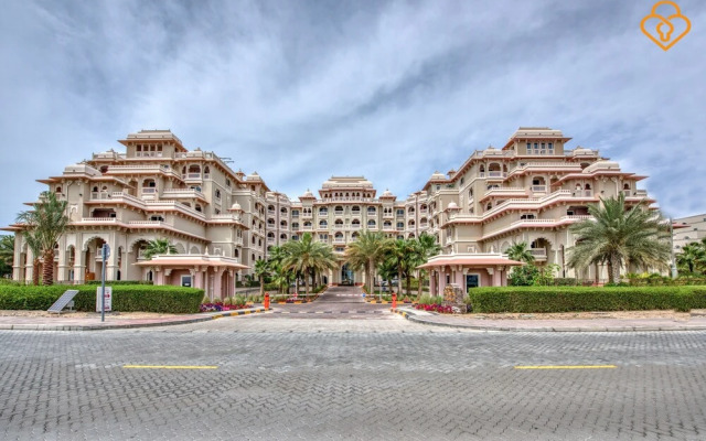 Grandeur Residence 1/bed Apt.