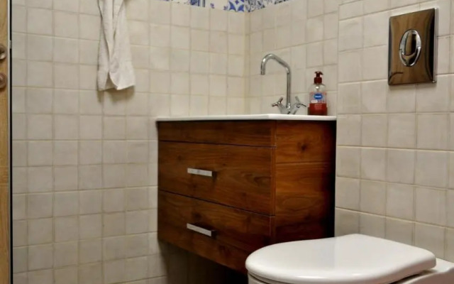 New Apartment at a Great Location