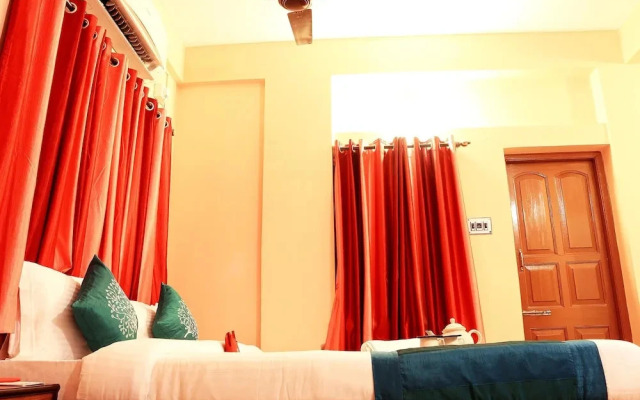 The Kolkata Hotel by OYO Rooms