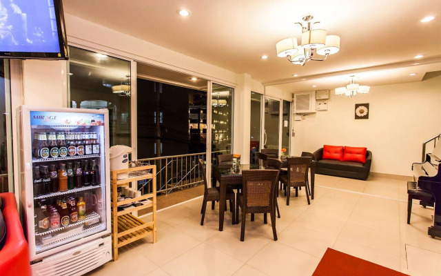 Mochic Residence Nanai