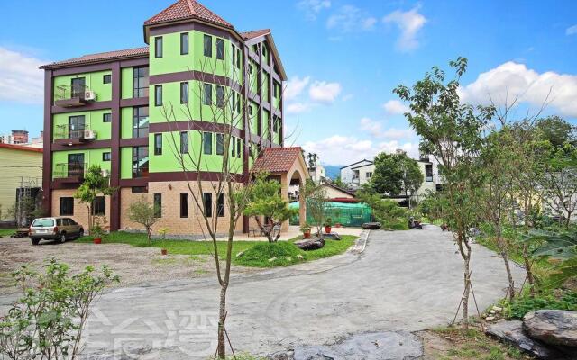 Green Castle Homestay