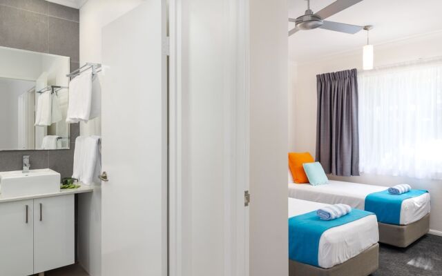 Seascape Holidays – 3 Reef Terraces on St Crispins