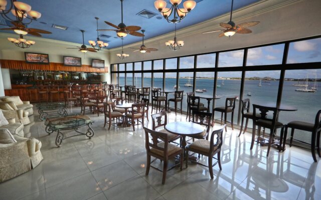 Simpson Bay Resort, Marina & Spa