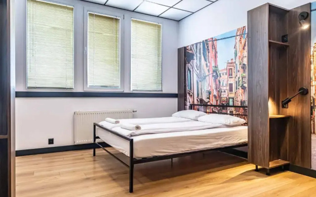 Vola Hostel