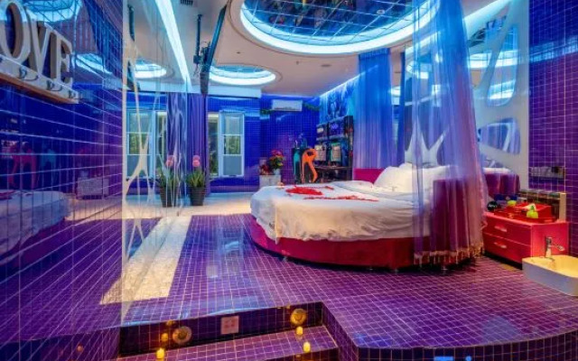 Panda Hotel (Beijing Shuangjing Subway Station)