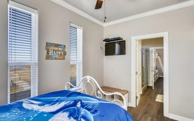 Enchanted Beachfront by Ryson Vacation Rentals