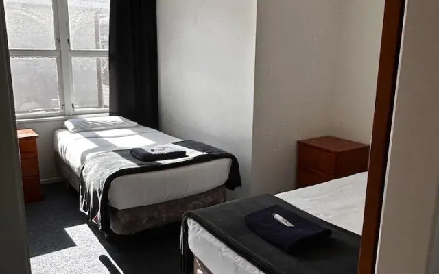 Abbey Travel Lodge Motel