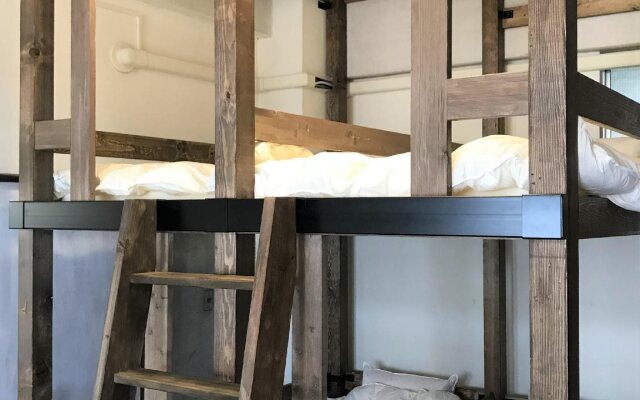 Guest House EN
