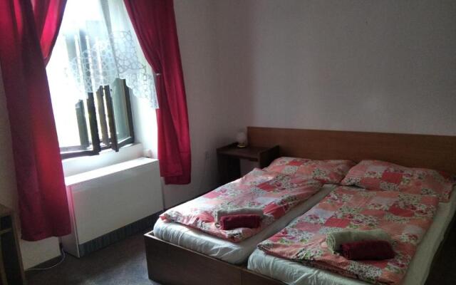 Penzion U Jezu Dobronice